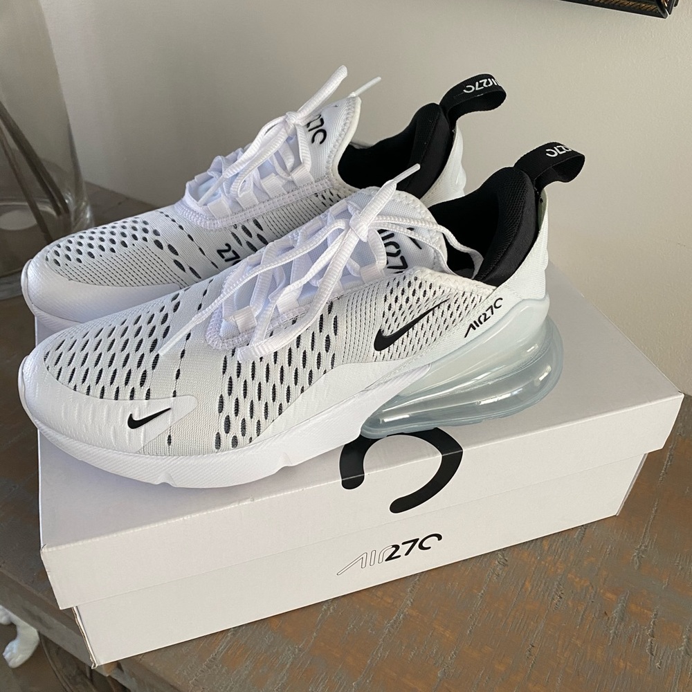 Women’s Nike Air Max 270